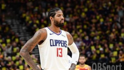  布克40分太阳送快船三连败  