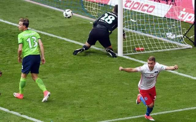  奥格斯堡保级生死战，主场力擒直接竞争者